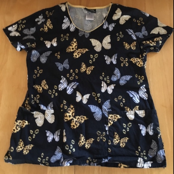 Cherokee Tops - SALE❗️Runway by Cherokee Animal Print Scrubs Small